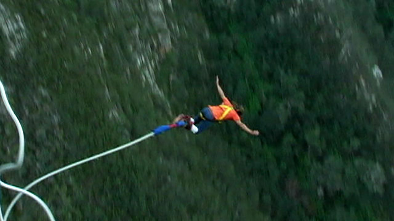 Drive Thru - South Africa - The Bungee Jump